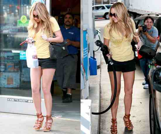 Amanda Bynes Gas Pump Peak Oil